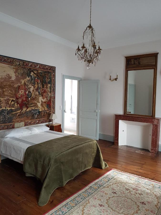 Chateau St Justin Saint-Justin  Buitenkant foto
